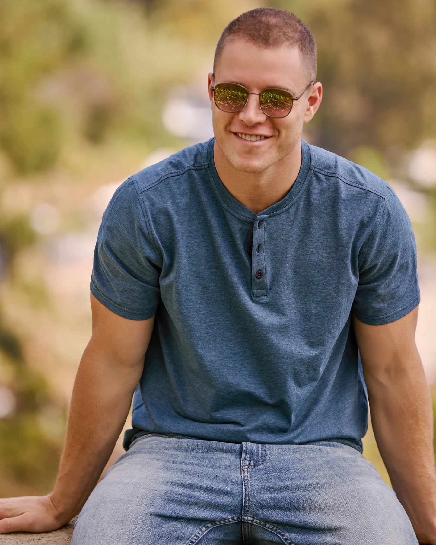 Flag & Antem ESSENTIAL STRETCH COMFORT HENLEY