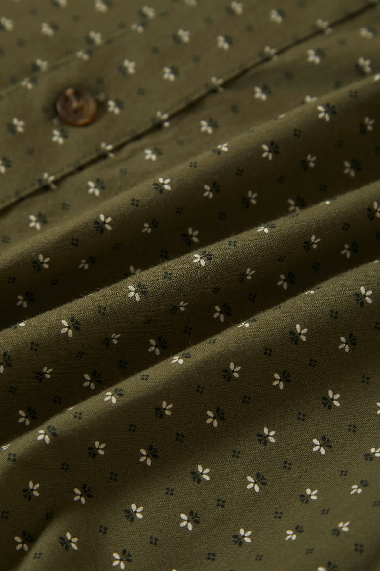 Brixton CHARTER PRINT S/S SHIRT (Ivy Green or Off White MiroFloral)