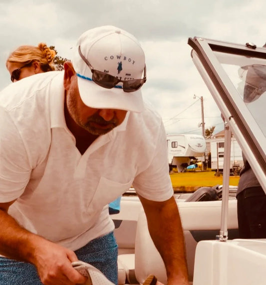 Cowboy Country Club Horse Roped Hat White