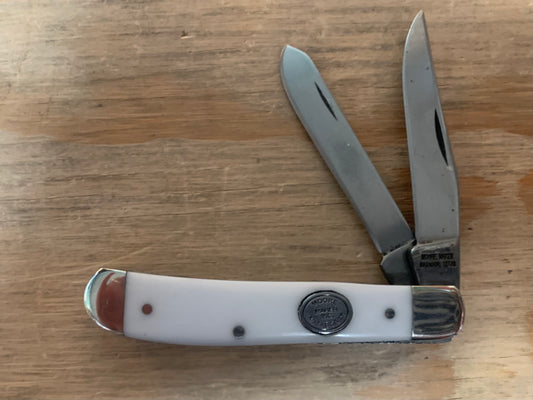 Moore Maker White Trapper 3 1/2”