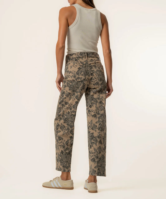 Kut from the Kloth Ashton Twill High Rise Relaxed Leg in Sand