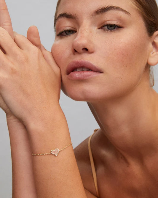 Ari Heart Chain Bracelet in Gold Rose Quartz