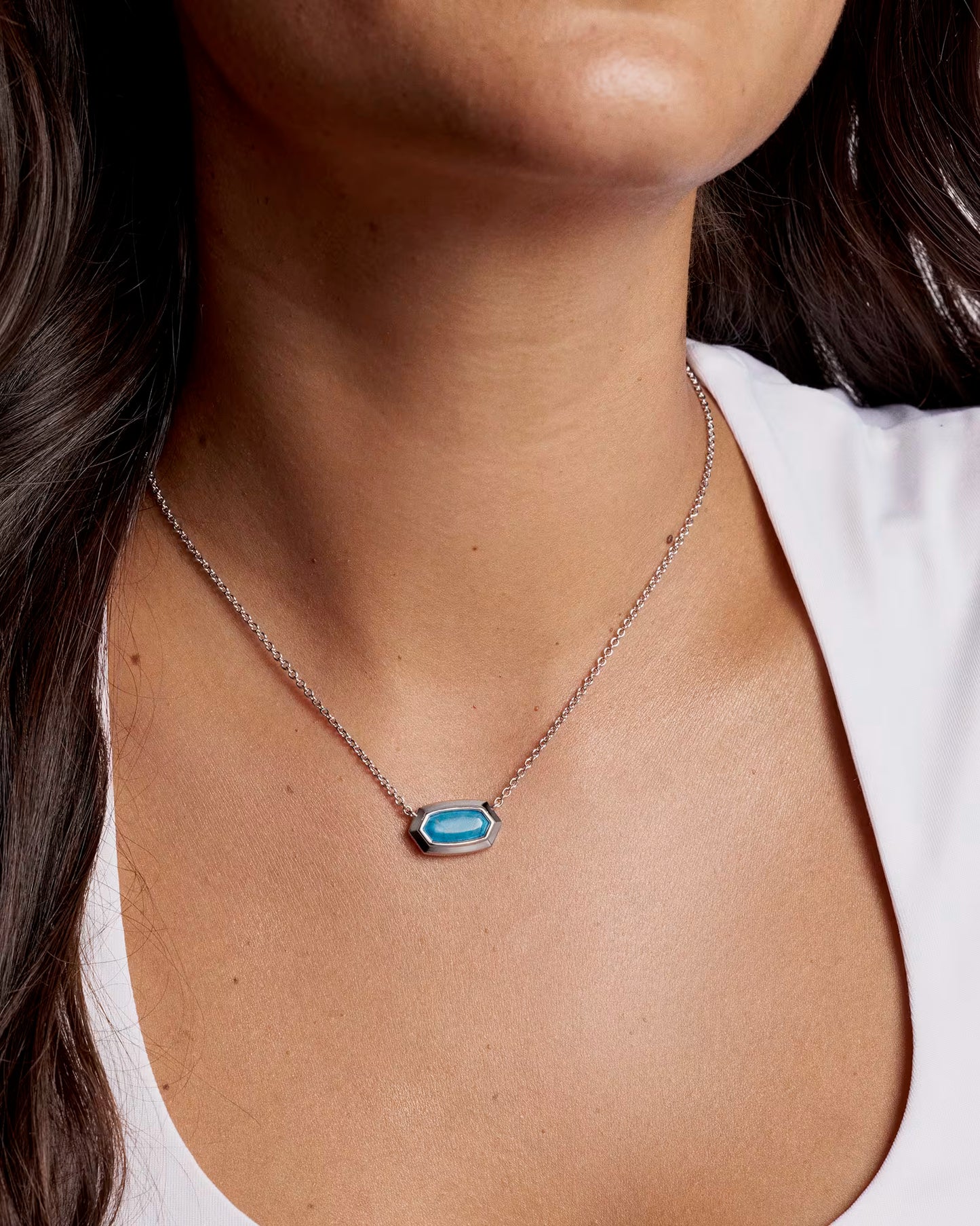 Kendra Scott Elisa Bezel Silver Short Pendant Necklace
