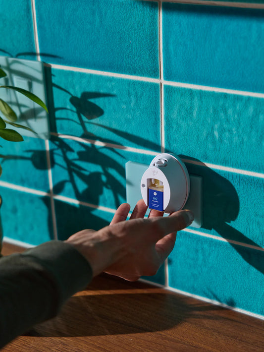 Pura Mini Smart Fragrance Diffuser