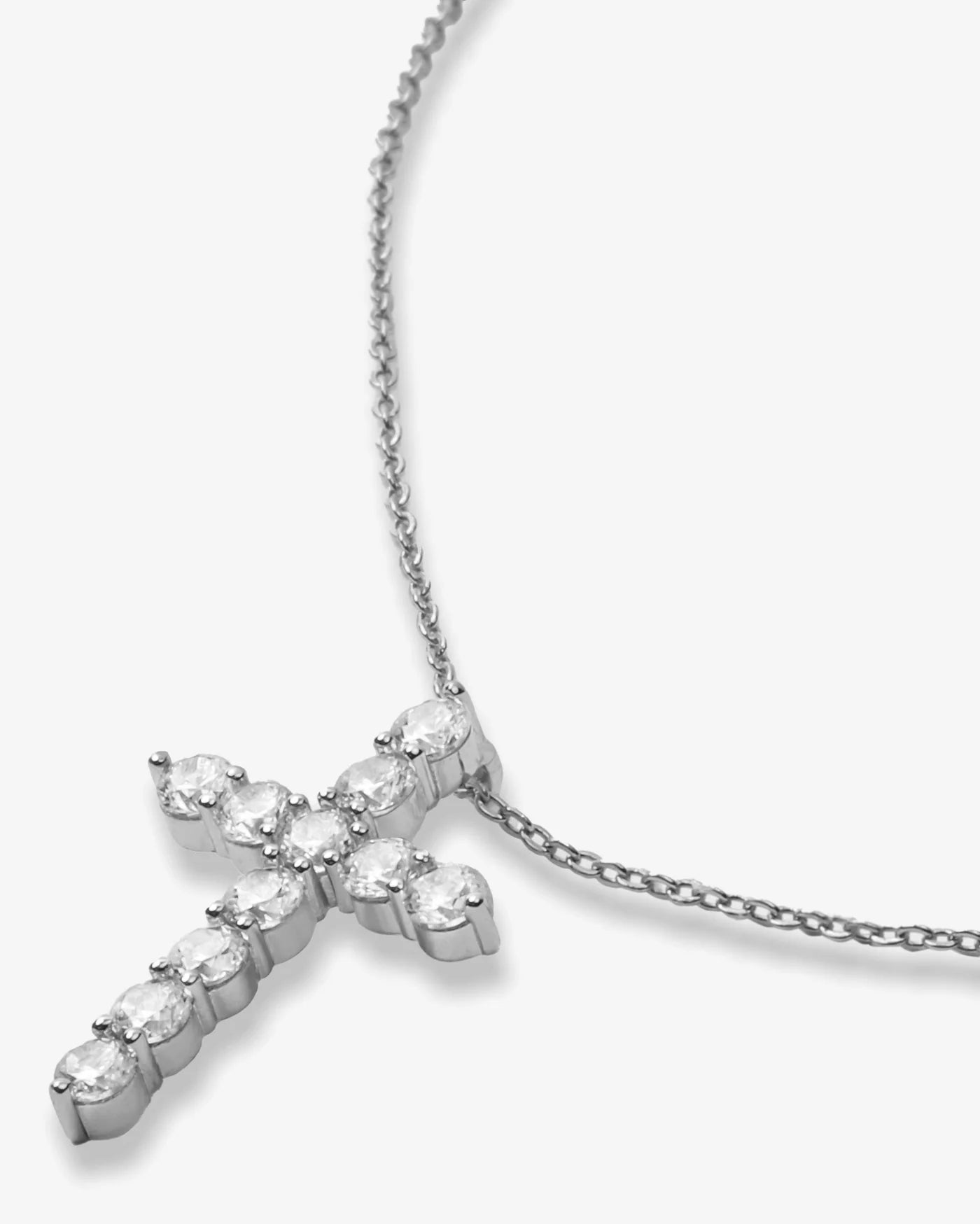 "Oh She Fancy" Small Cross Pendant Silver|White Diamondettes