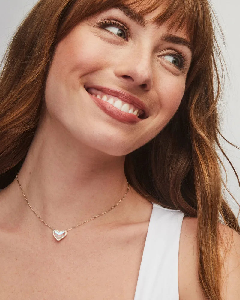 Kendra Scott Ari Heart Gold Pendant Necklace (Multiple Colors)