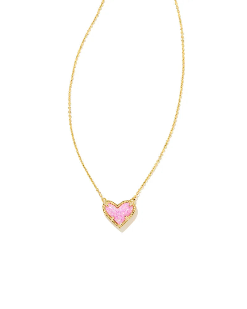 Framed Ari Heart Pendant Gold Necklace (Multiple Colors)