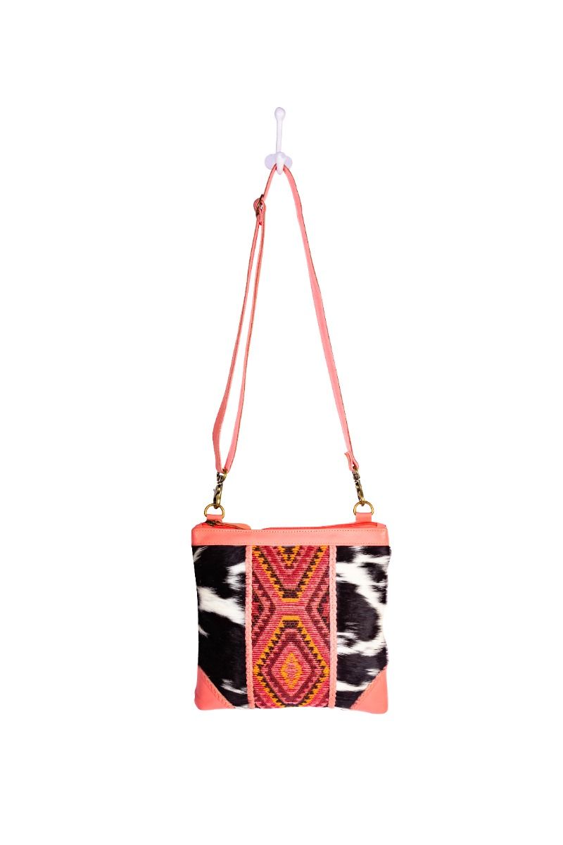 Tonga Ridge Small Crossbody Bag in Salmon