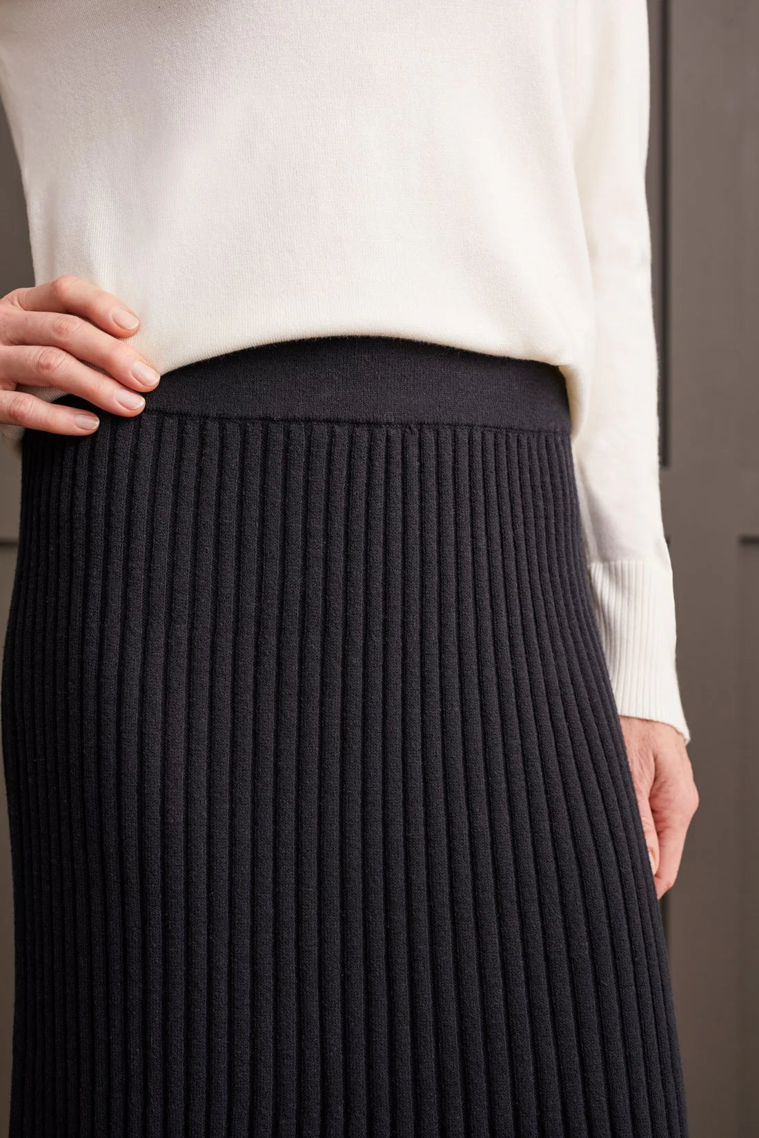 Tribal RIB KNIT MIDI SKIRT