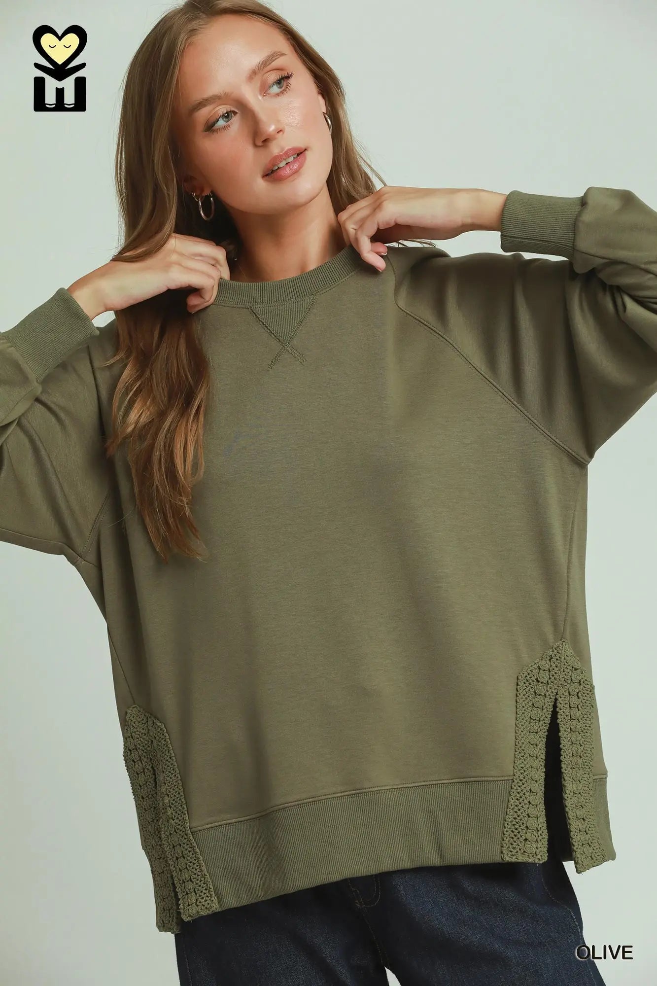 LUXEKNIT Crochet Trim Raglan Sleeve Top