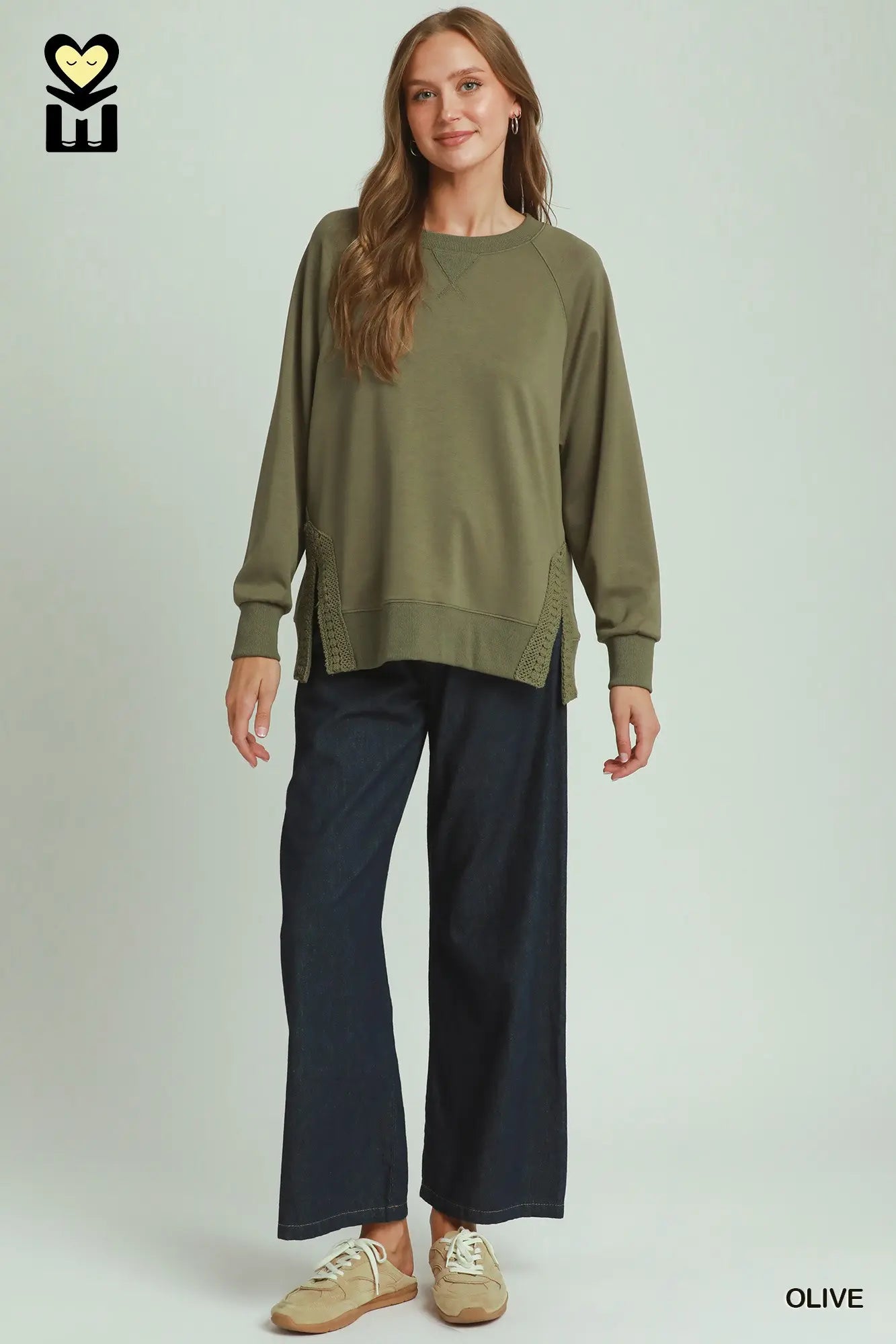 LUXEKNIT Crochet Trim Raglan Sleeve Top