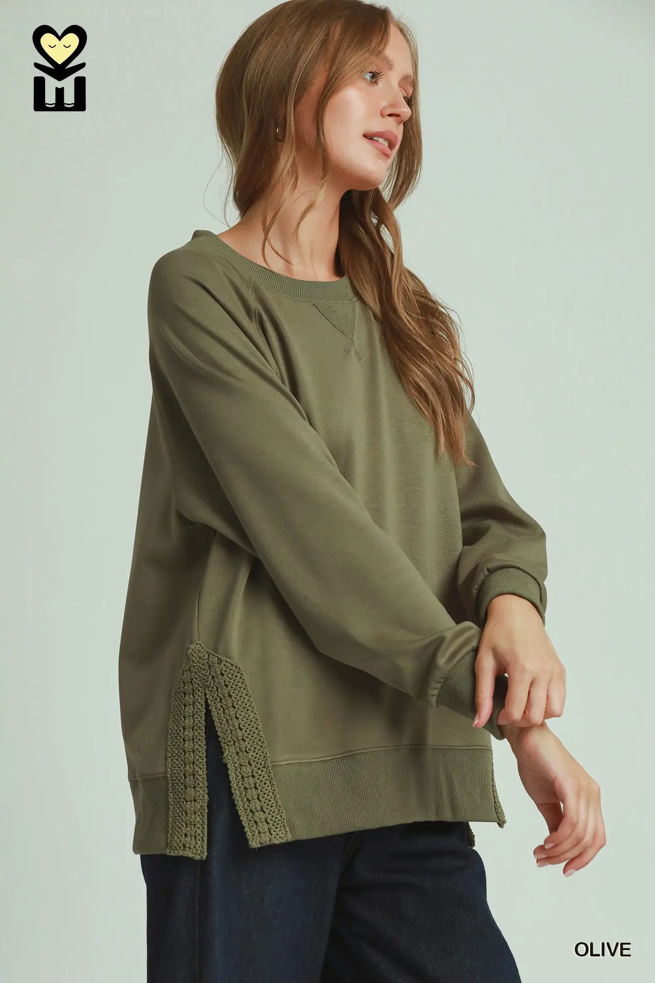 LUXEKNIT Crochet Trim Raglan Sleeve Top
