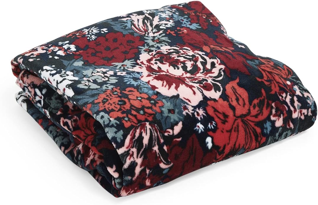 Vera Bradley Plush Throw Blanket in Fleece