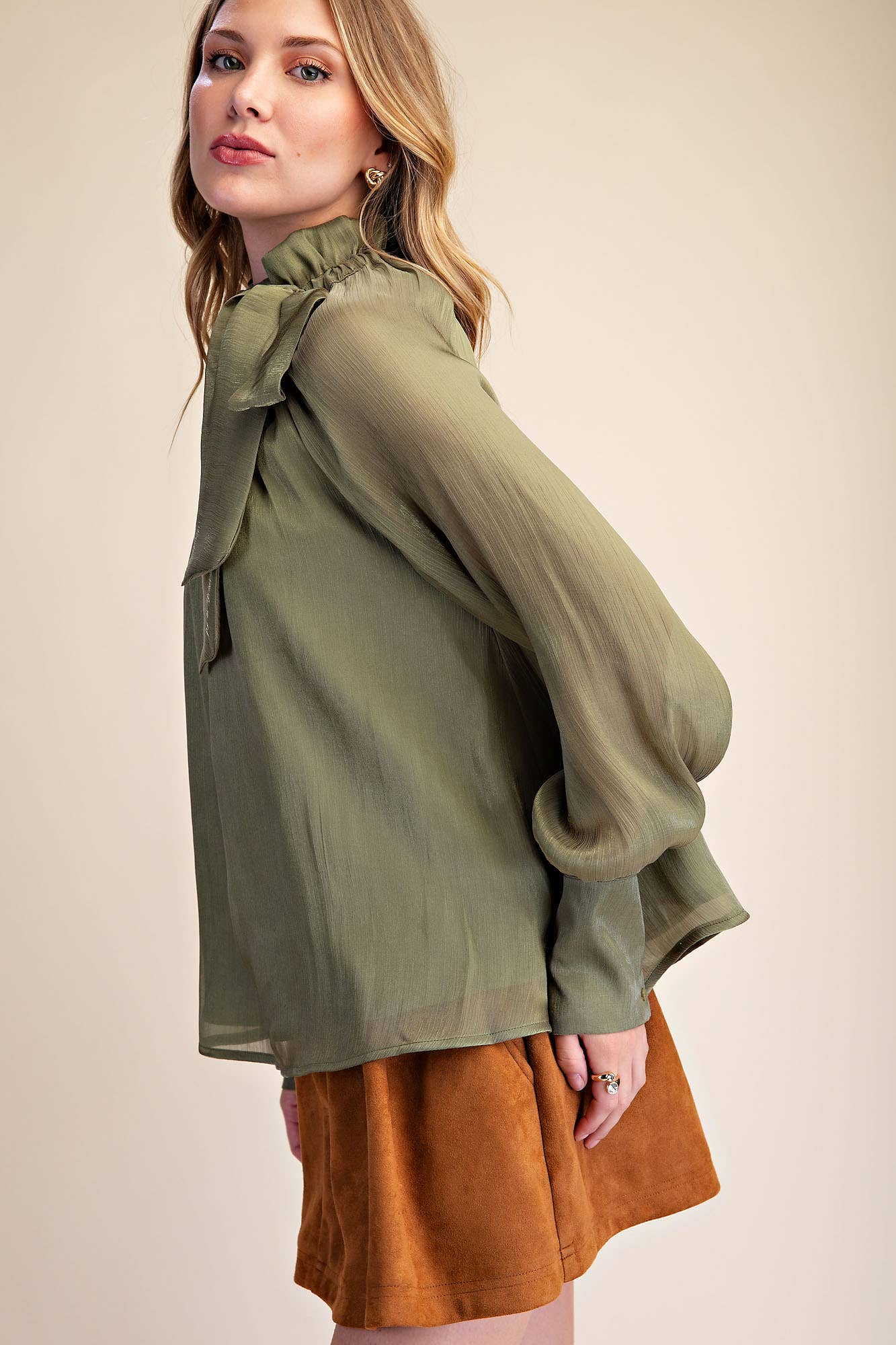 Ruffle Neck Adjustable Tie Long Sleeve Blouse