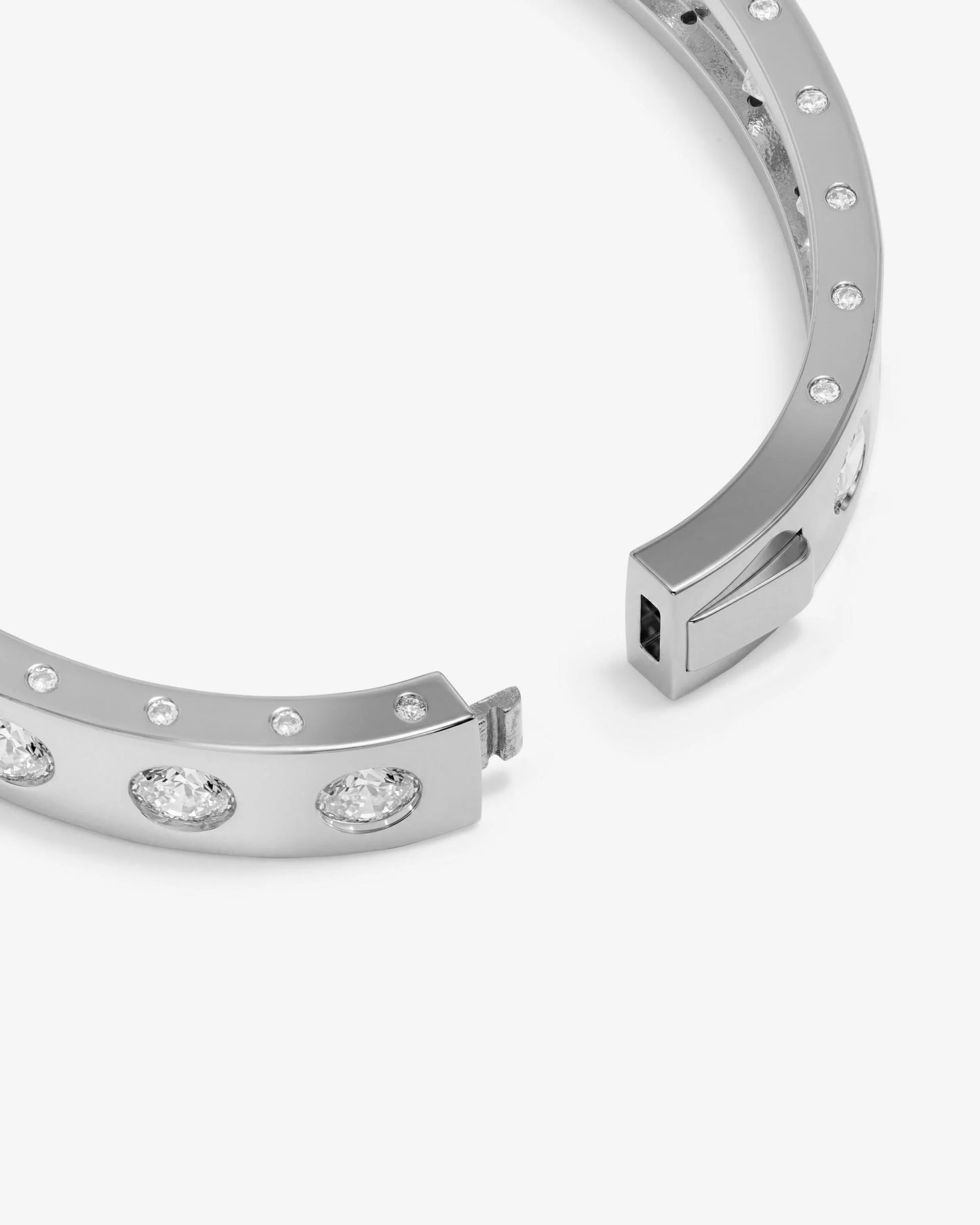 Melinda Maria Ashley Rodeo Lock Cuff 9mm Silver|White Diamondettes