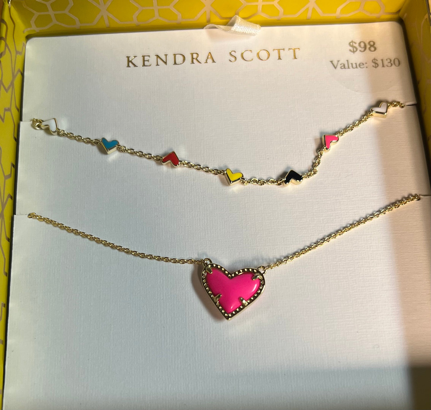 Kendra Scott ARI HAVEN ENAMEL HEART NECKLACE GIFT SET GOLD NEON PINK MAGNESITE