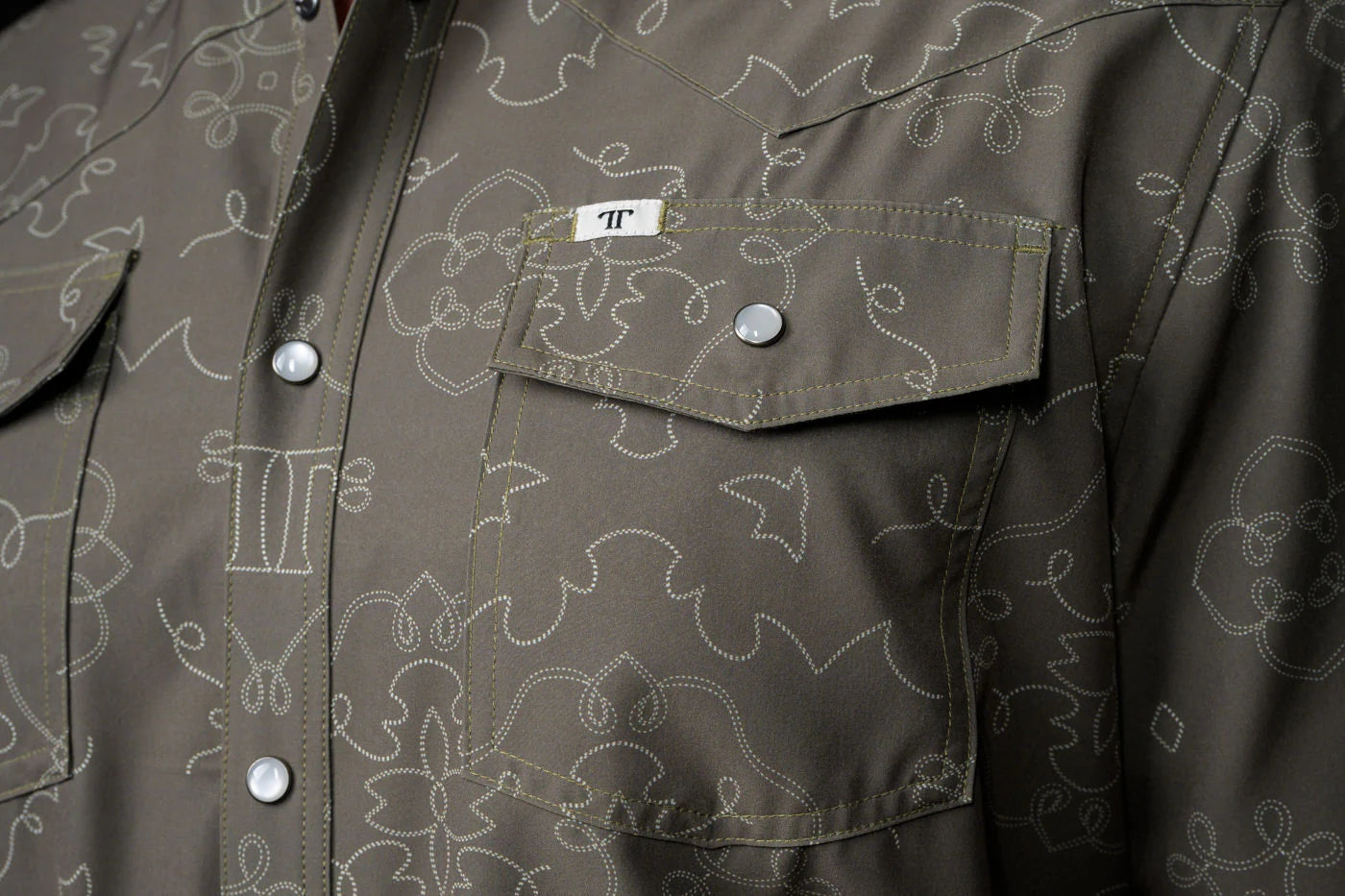 Ferrell Brand THE CARSON IN GREEN - LONG SLEEVE SNAP SHIRT