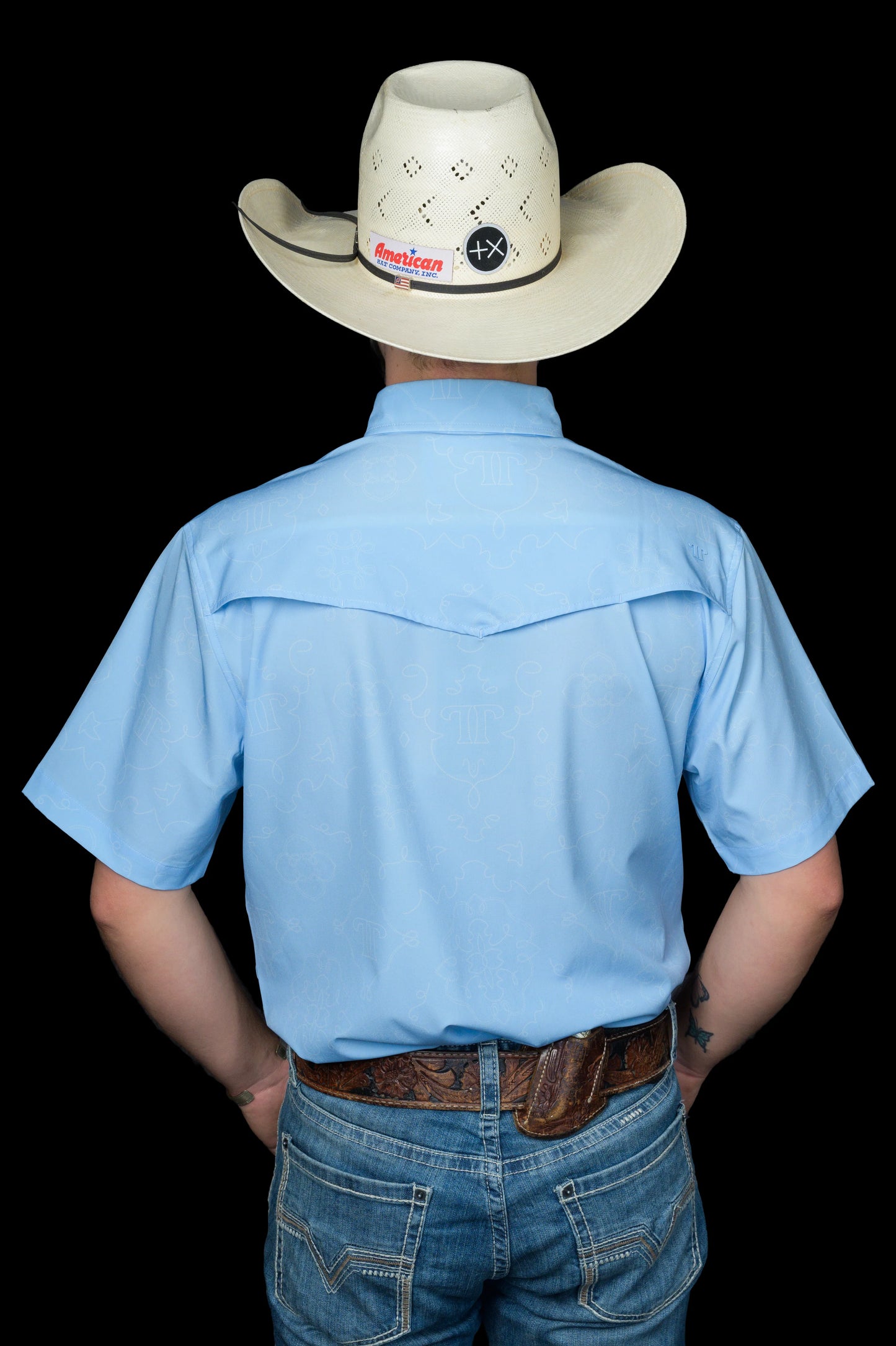 Ferrell Brand THE CARSON IN LIGHT BLUE - SHORT SLEEVE SNAP
