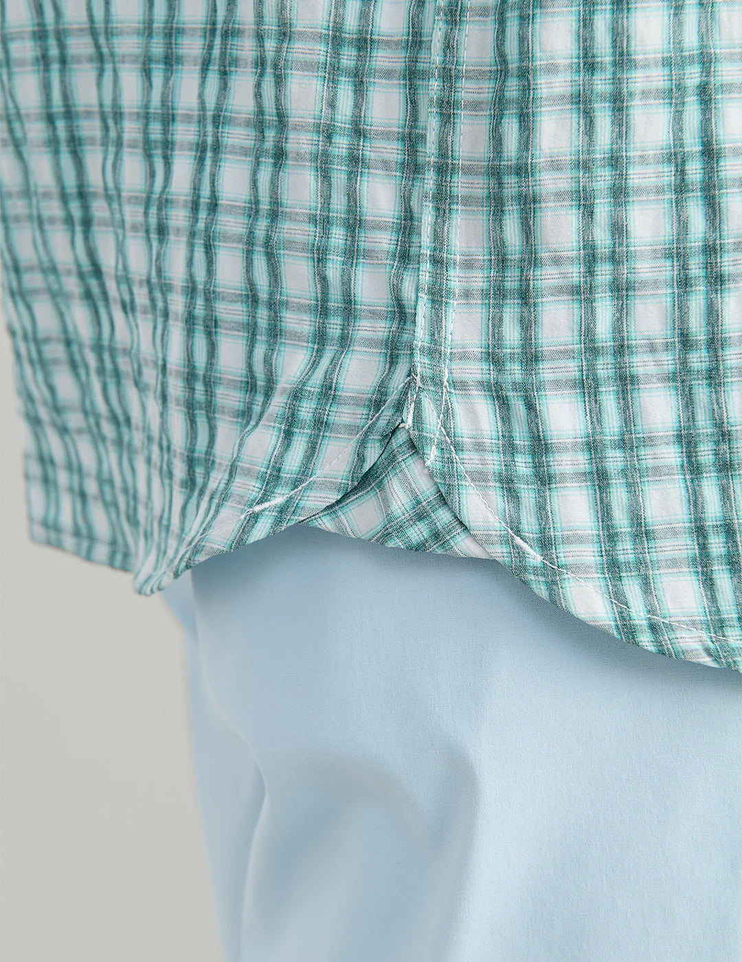 Huk CHATHAM LONG SLEEVE BUTTON-DOWN in Caicos Plaid