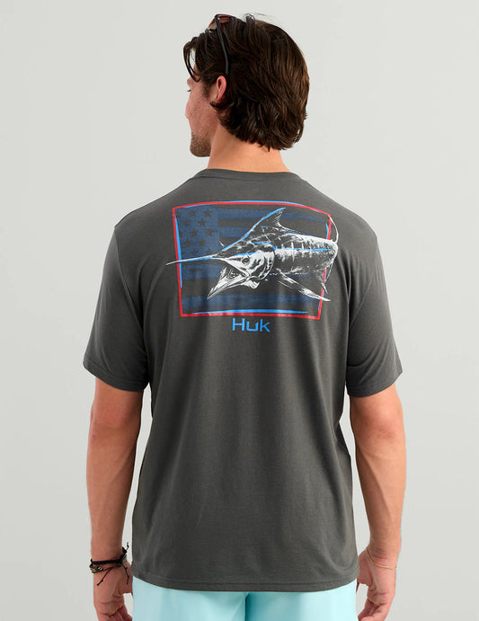 Huk KC AMERICANA TEE in Dark Shadow