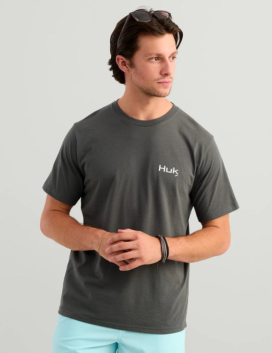Huk KC AMERICANA TEE in Dark Shadow