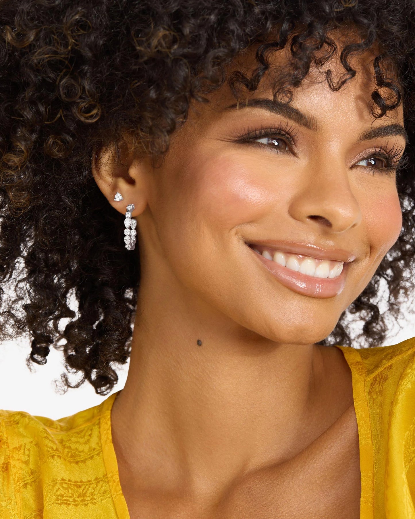 Melinda Maria Isla Hoops 1"