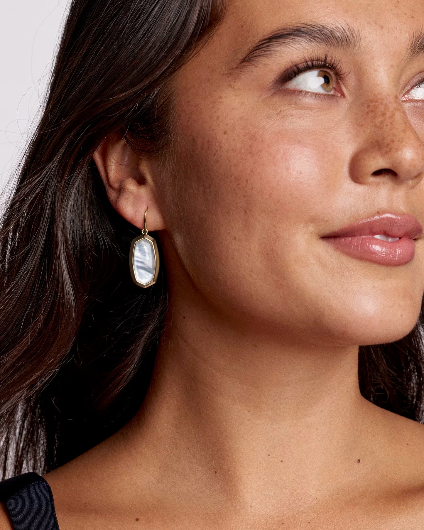 Kendra Scott Dani Bezel Gold Drop Earrings Ivory Mother-of-Pearl