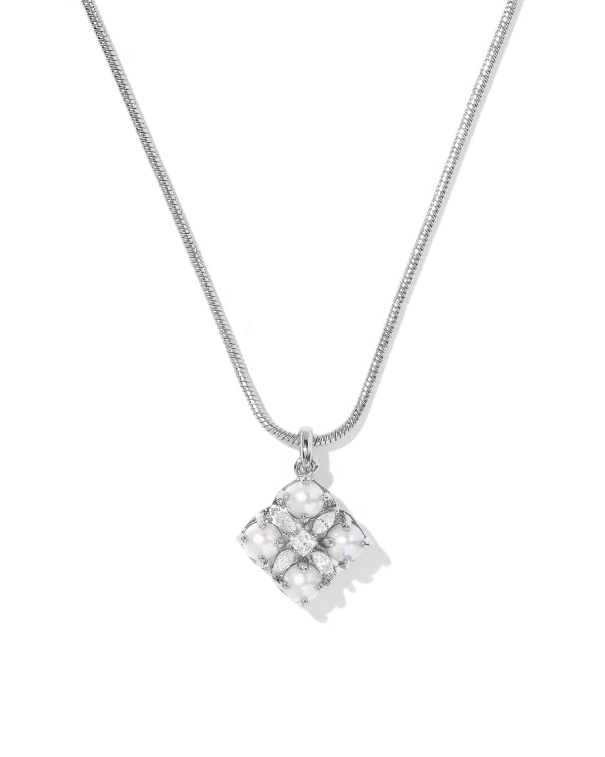 Kendra Scott Dira Pearl Silver Short Pendant Necklace