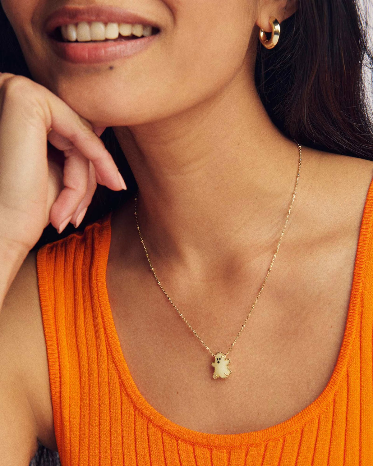 Kendra Scott Ghost Short Pendant Necklace - GLOW-IN-THE-DARK