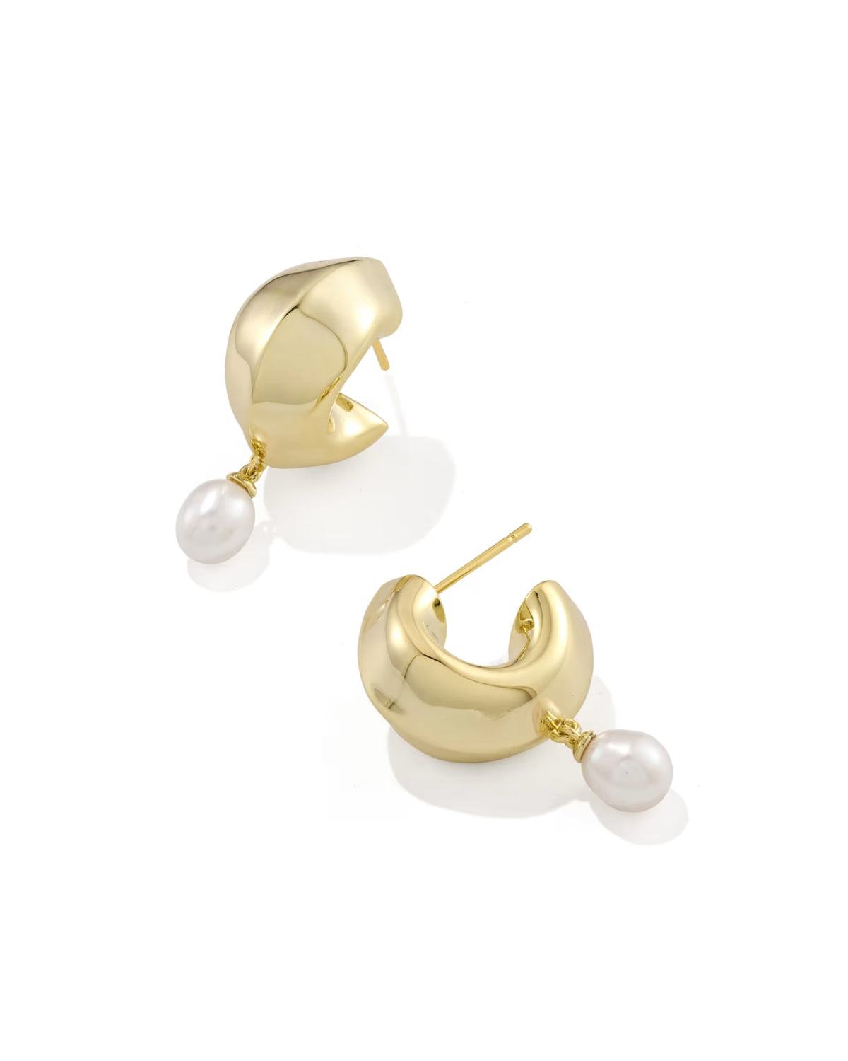 Kendra Scott Oakland Pearl Gold Huggie Earrings