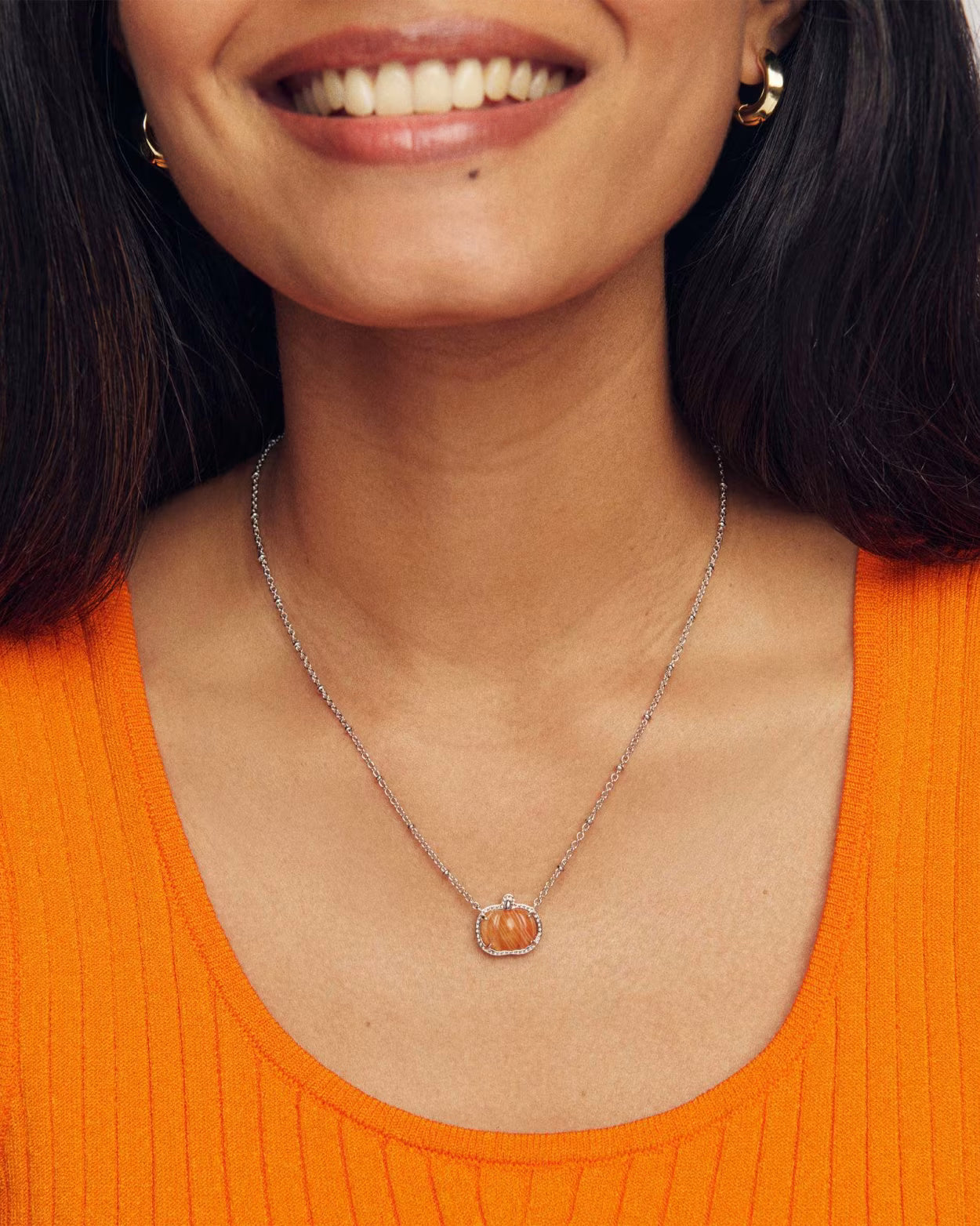 Kendra Scott Pumpkin Silver Short Pendant Necklace