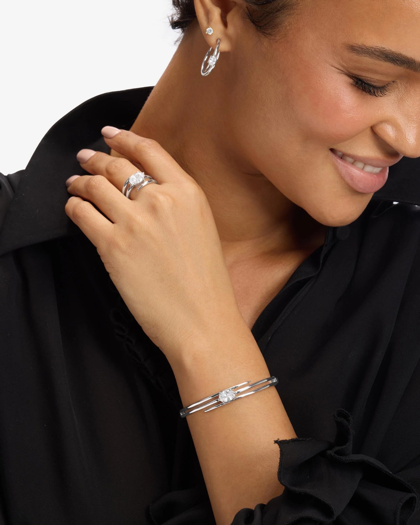 Melinda Maria She's On Point Lasso Cuff Silver|White Diamondettes