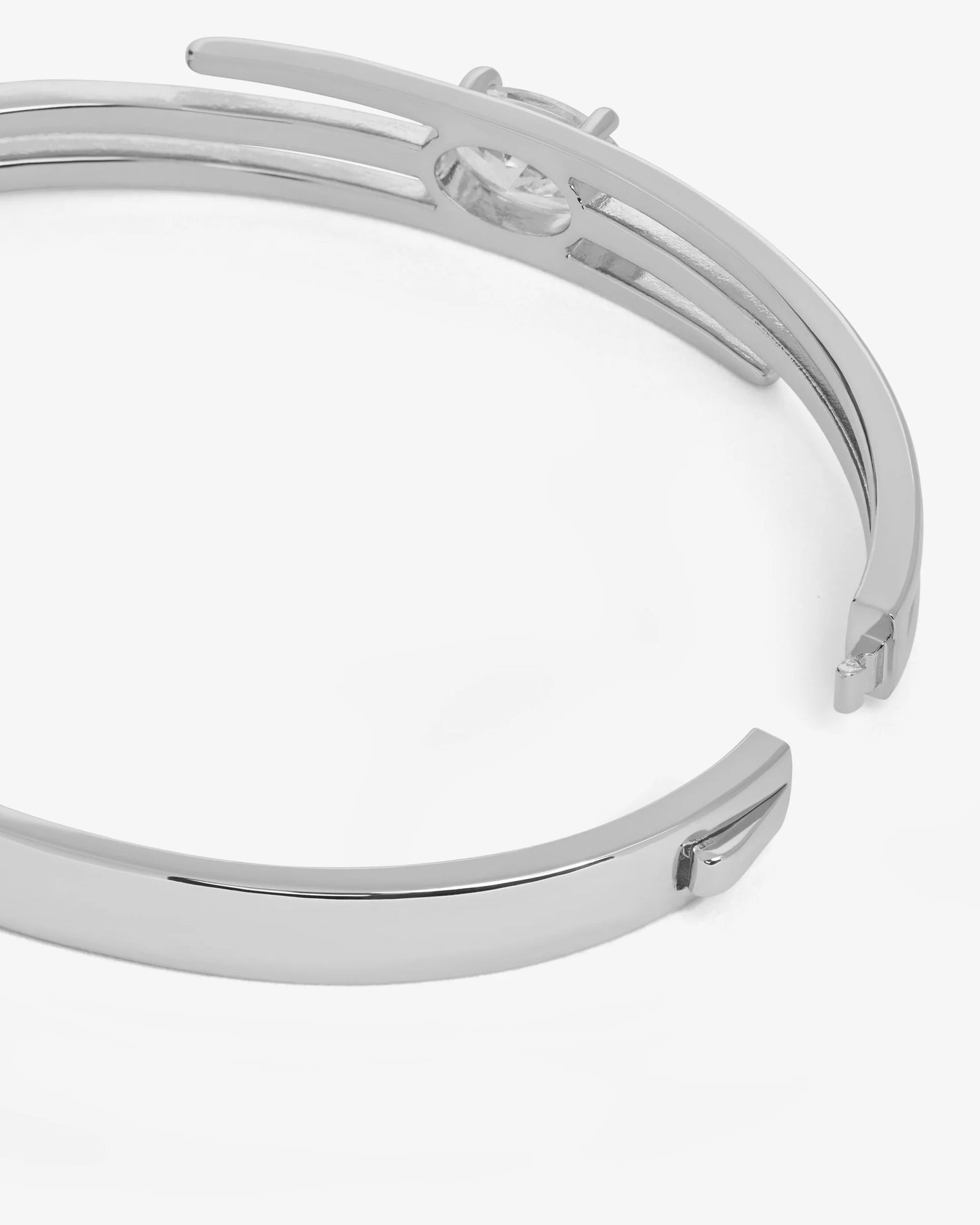 Melinda Maria She's On Point Lasso Cuff Silver|White Diamondettes