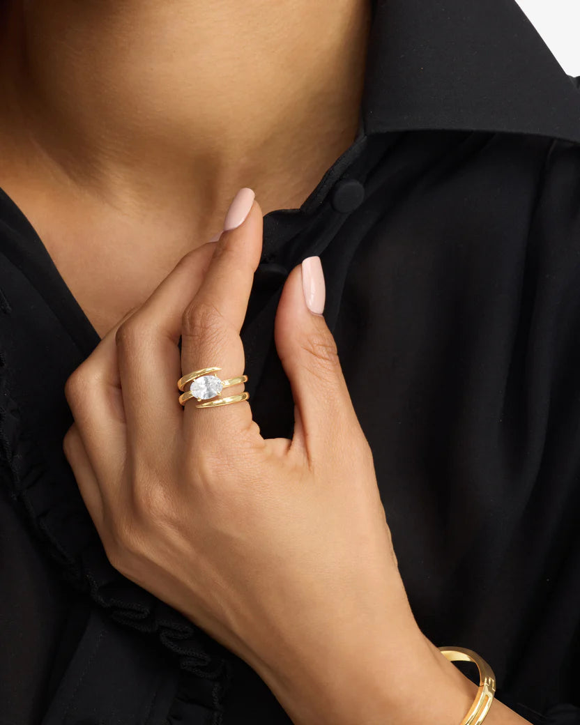 Melinda Maria She's On Point Lasso Ring Gold|White Diamondettes