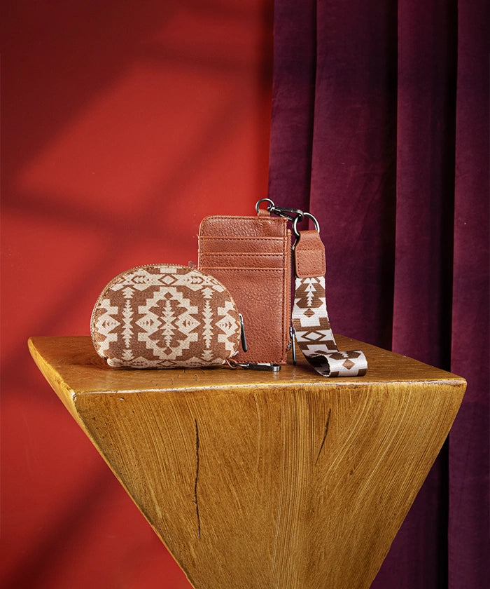 Wrangler Aztec Print Card Holder (Multiple Colors)