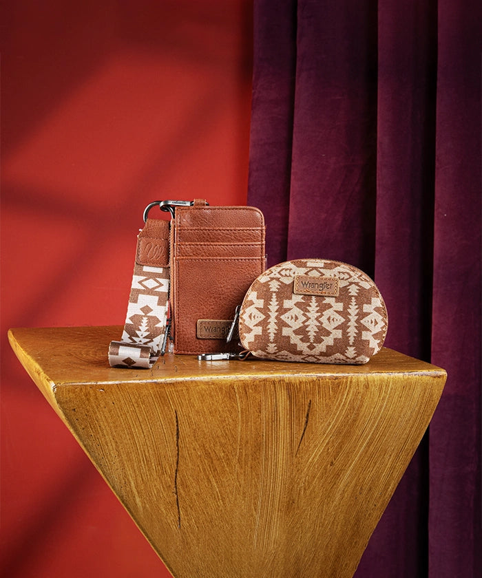 Wrangler Aztec Print Card Holder (Multiple Colors)