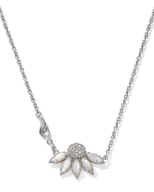 Kendra Scott Anya Flower Silver Short Pendant Necklace