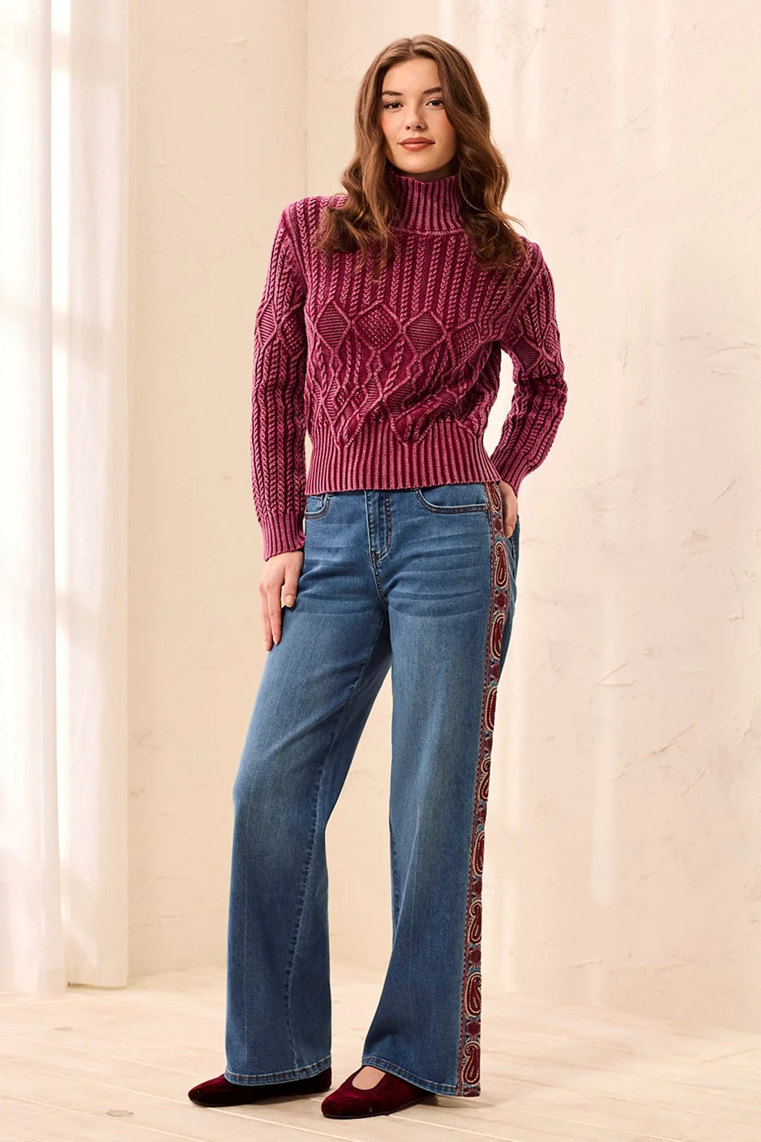 TRIBAL Audrey Wide Leg Jeans with Embroidered Paisley Side Trim