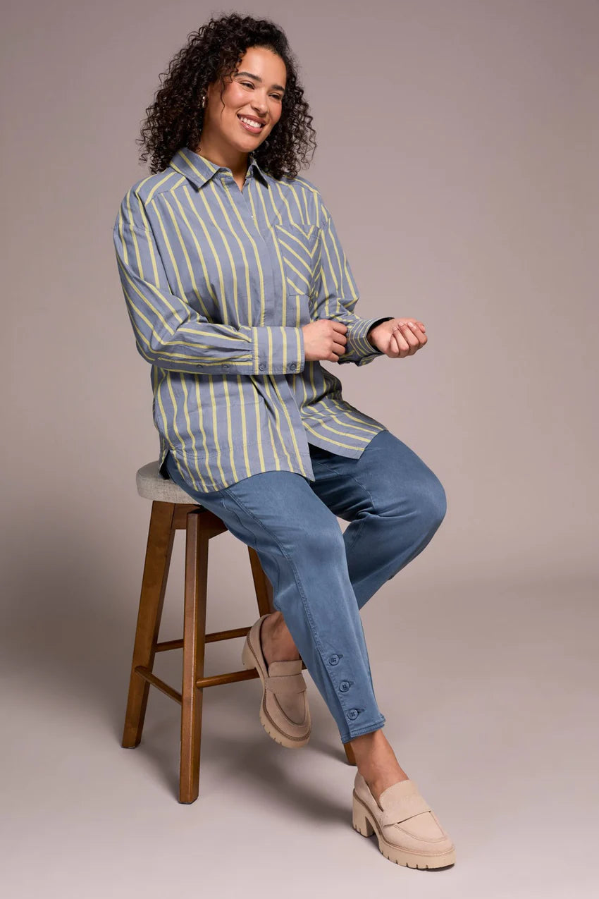 TRIBAL STRIPE BUTTON-FRONT DRESS SHIRT