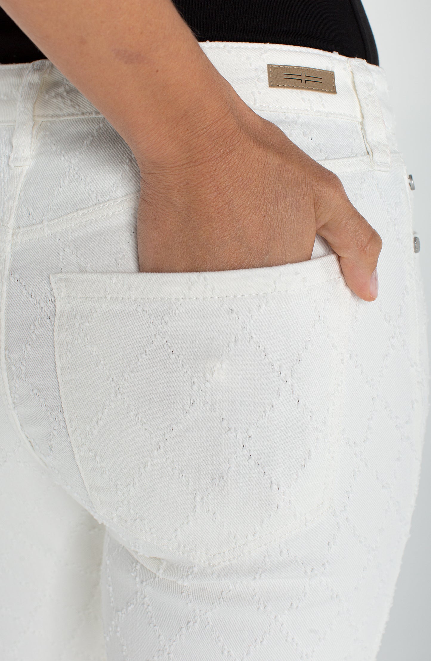 Liverpool Hannah Crop Flare  w/ wide fray hem and slit