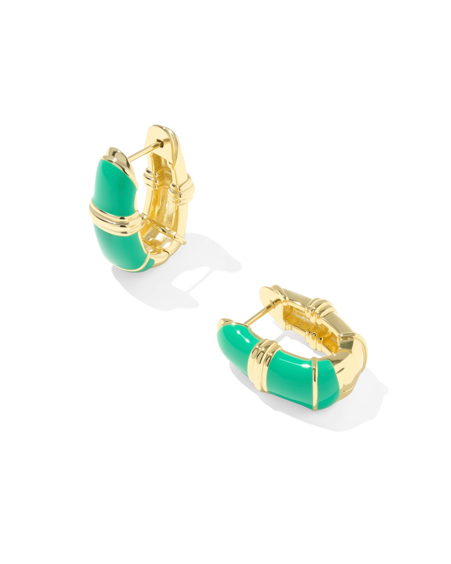 Kendra Scott COURTNEY ENAMELGOLD HUGGIE EARRINGS